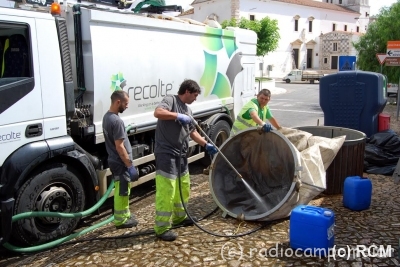Limpeza_contentores_borba